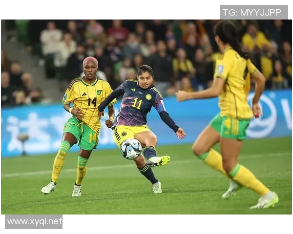 世界杯预选赛：加拿大主场战平哥斯达黎加，戴维斯助攻